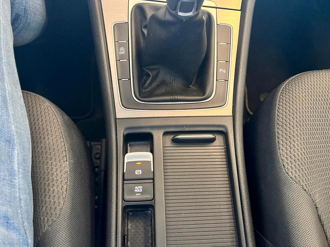 Volkswagen Golf 1.6 TDI 110 CV 5p.