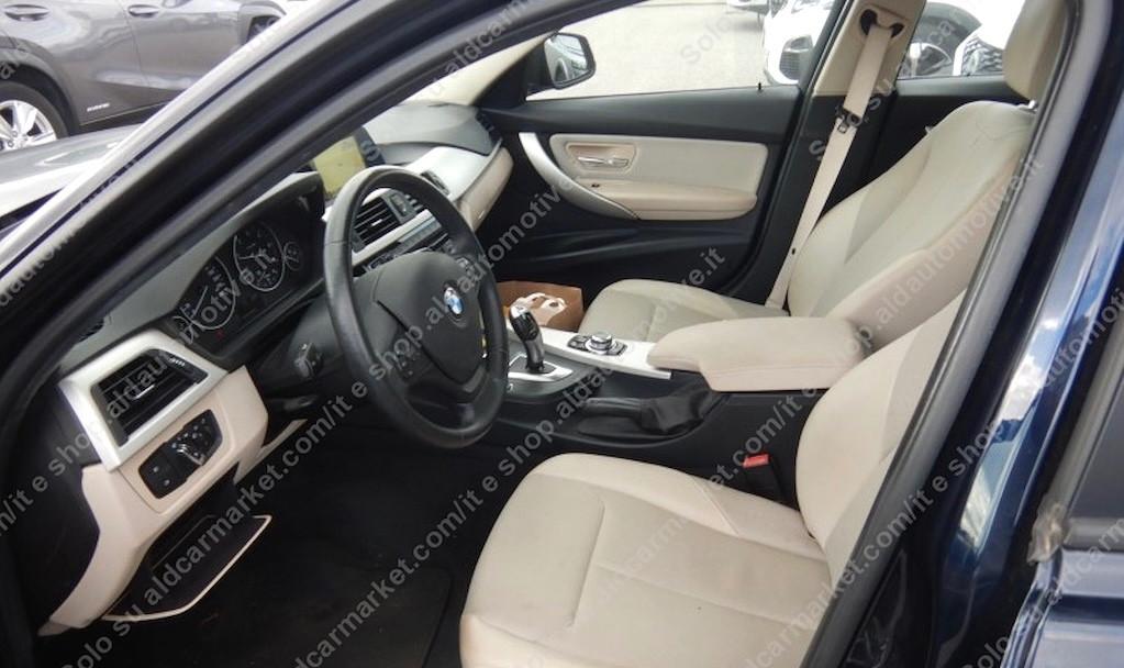 BMW 320d Automatic Touring XDrive - Navi 17