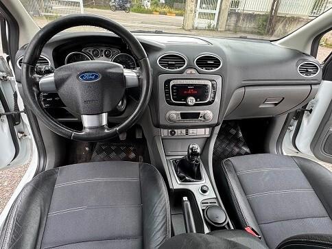 Ford Focus Focus+ 2.0 (145CV) 5p. Bz.- GPL
