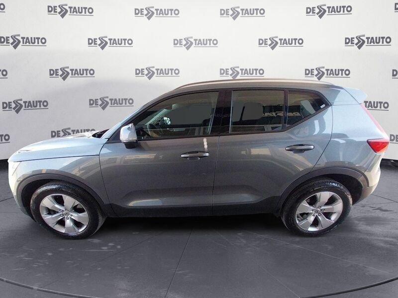 Volvo XC40 XC40 2.0 d3 Momentum awd geartronic