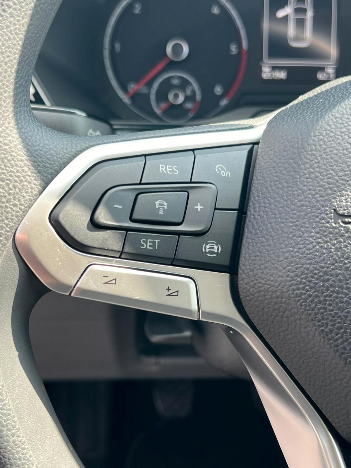 Volkswagen T-Cross 1.6 TDI R-Line