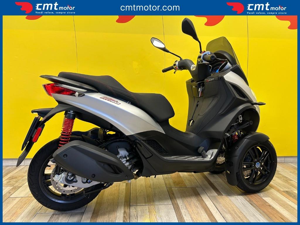 Piaggio MP3 - 2024