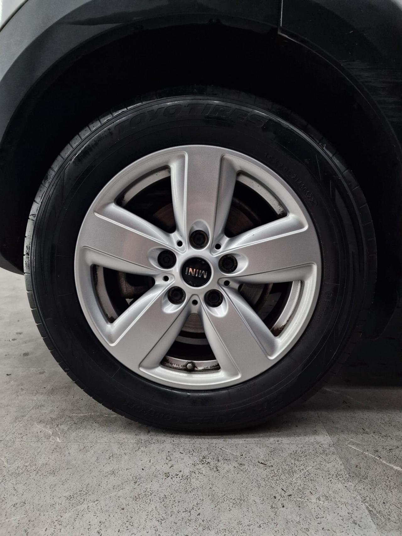 Mini One Countryman 1.6 98CV