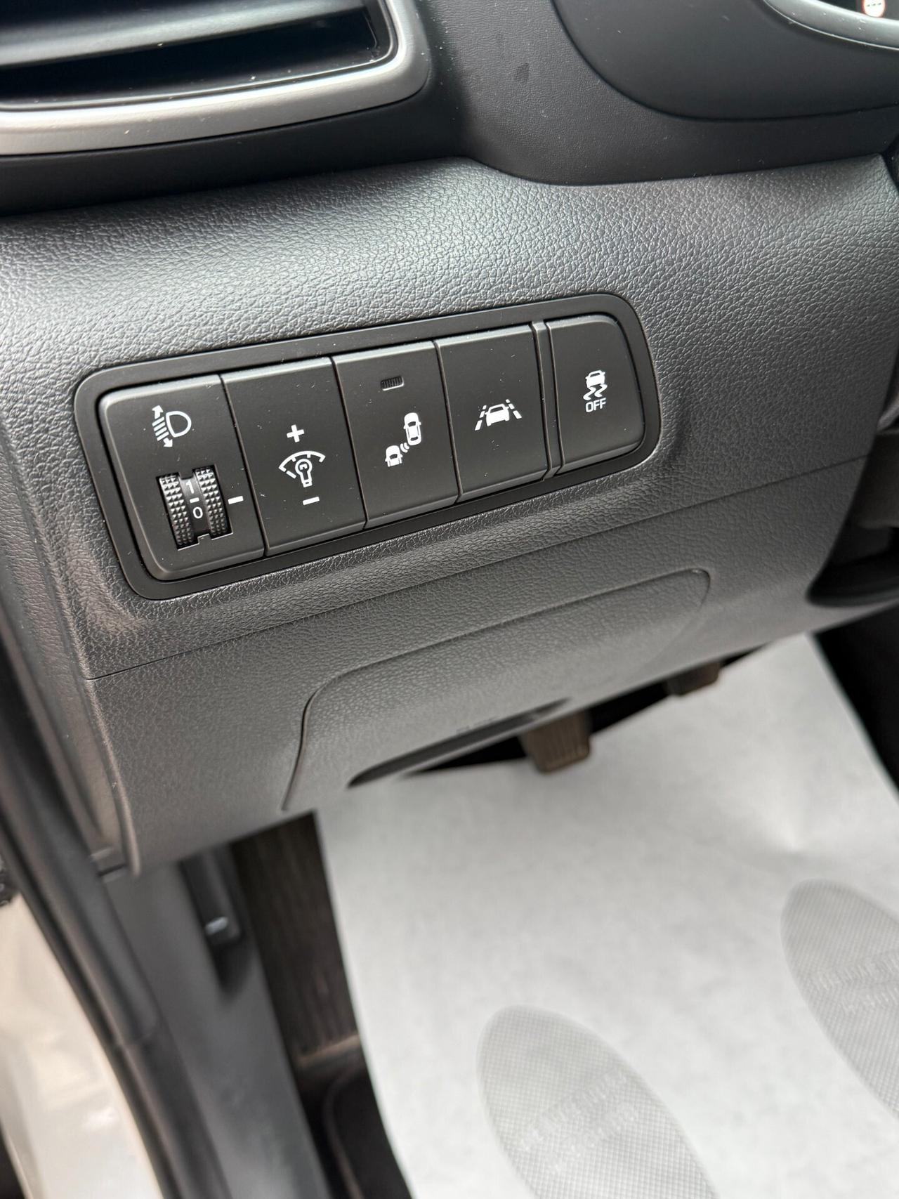 " DA VETRINA " Hyundai Tucson 1.6 CRDi 136CV X