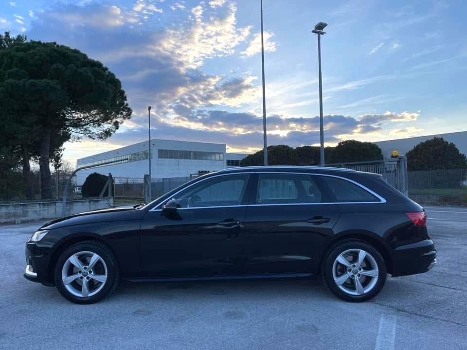 AUDI A4 Avant 2.0 Tdi Advanced - Virtual Led Navi