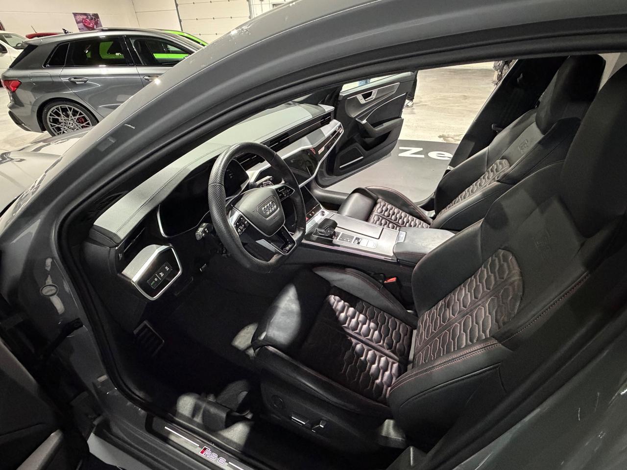 Audi A6 RS 6 Avant 4.0 TFSI V8 quattro tiptronic