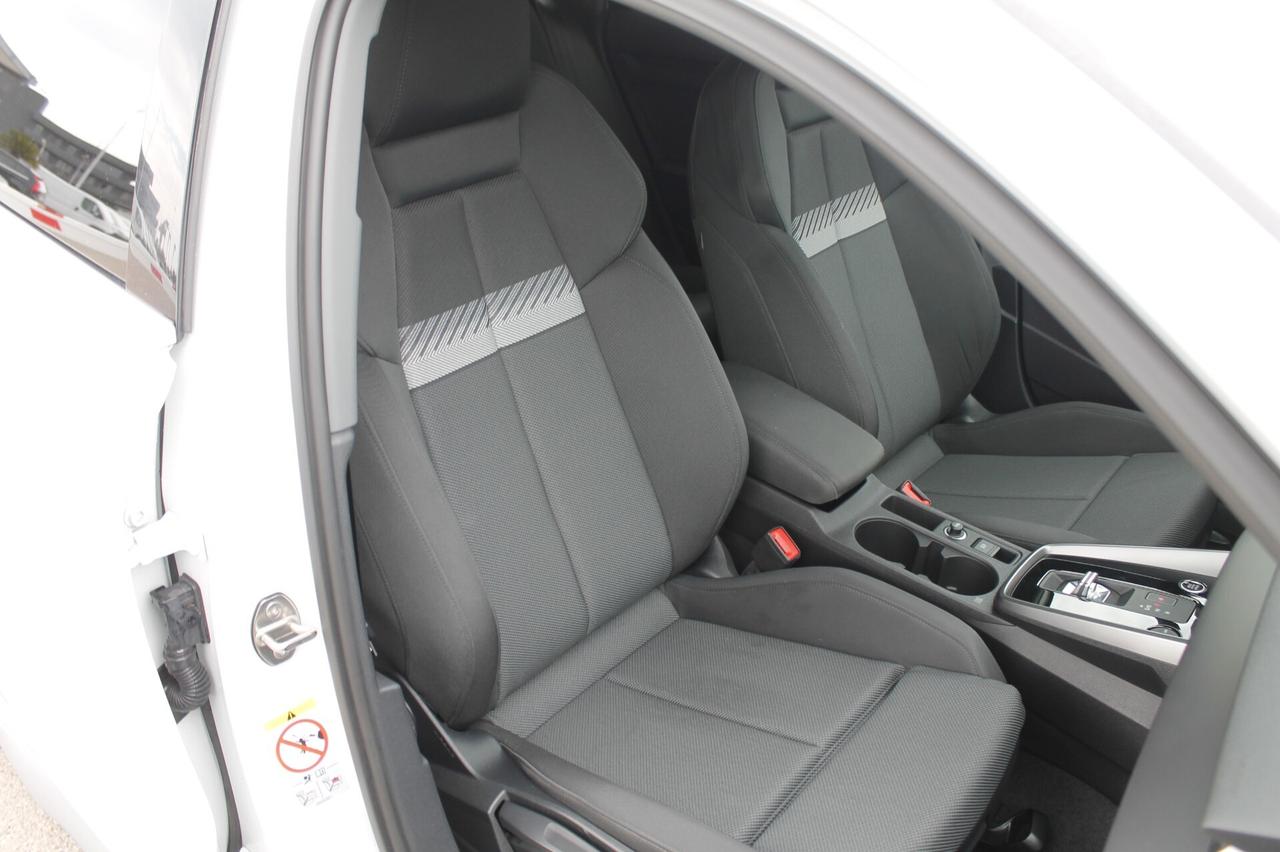 Audi A3 SPB 30 TDI S tronic line edition