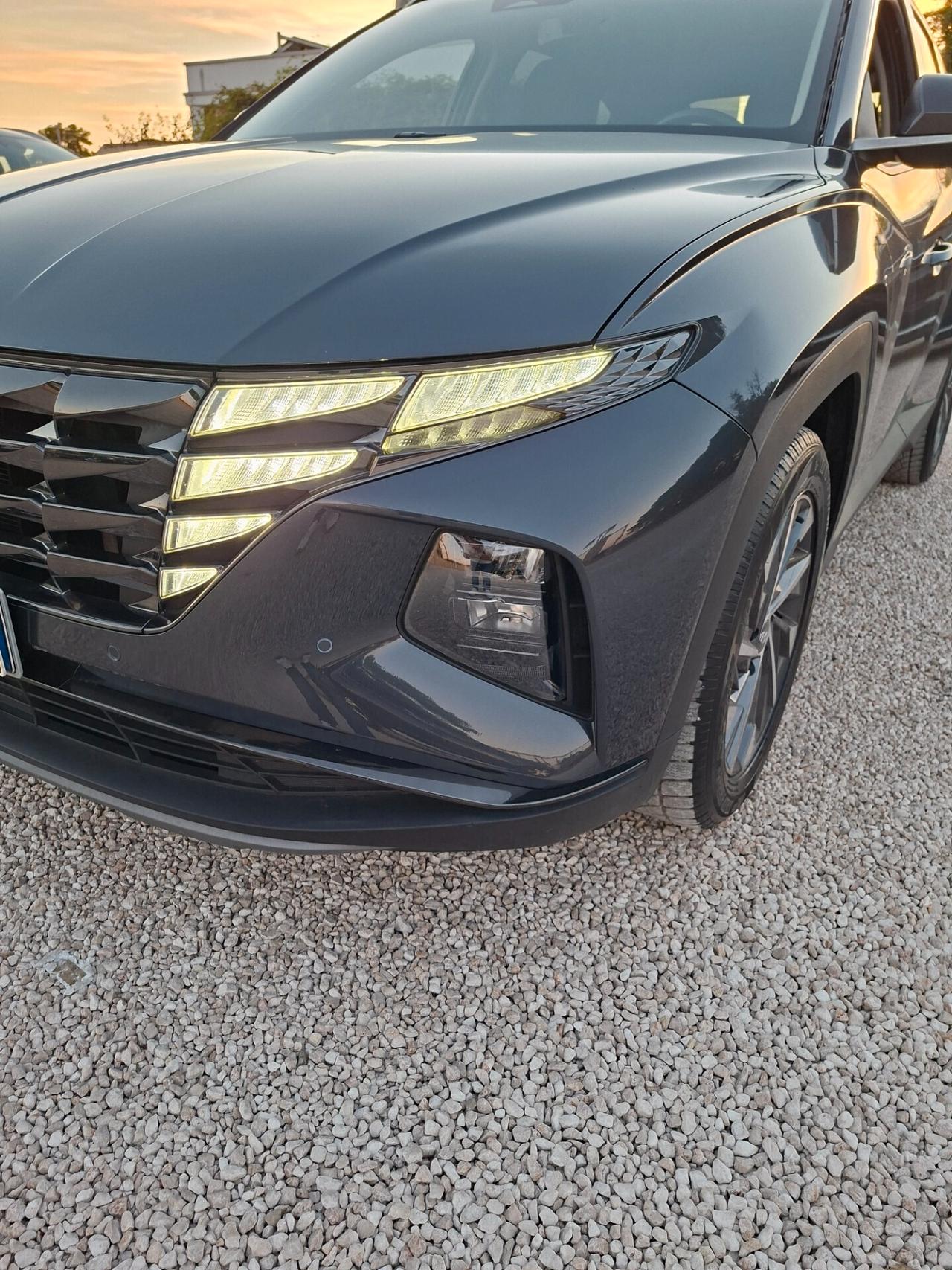 HYUNDAI TUCSON 1.6 CRDI-136cv*B-LED*NAVY*RADAR