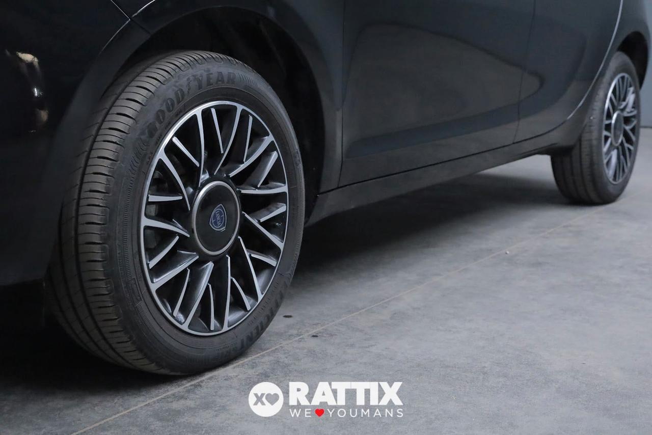 Lancia Ypsilon 1.0 Firefly Hybrid 70CV Platino