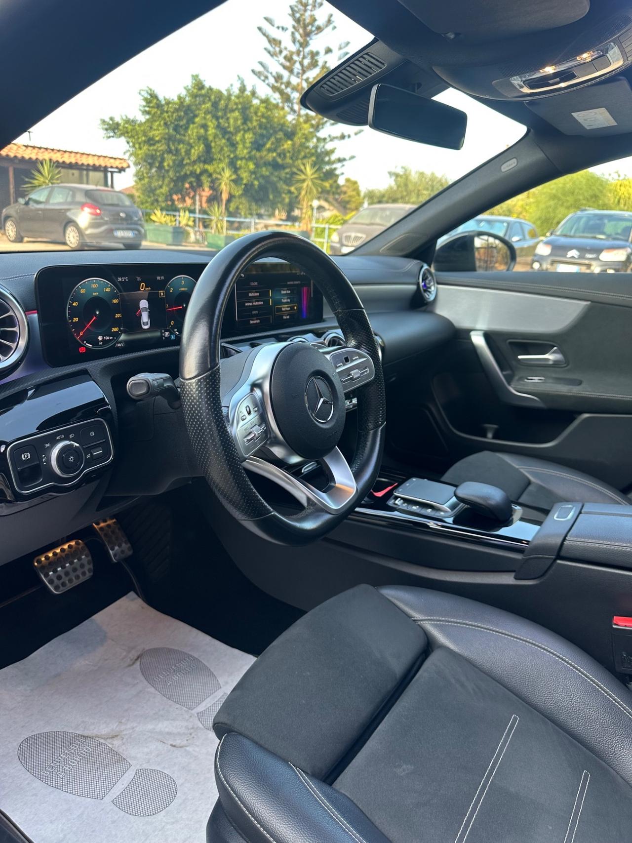Mercedes-benz CLA 200 d Automatic Premium