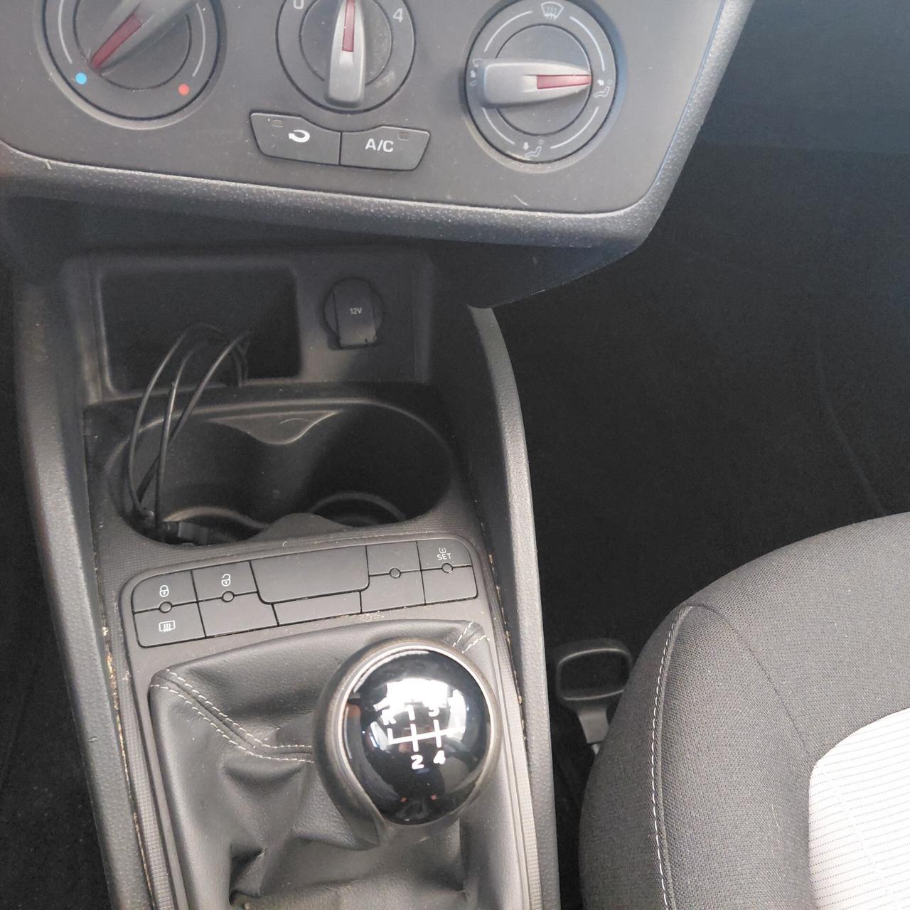 SEAT IBIZA ANNO 2014 DS 1.6 ADATTA NEOPATENTATI KM 130 MILA