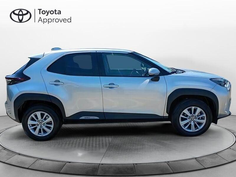 Toyota Yaris Cross 1.5h Business fwd 116 CV e-cvt
