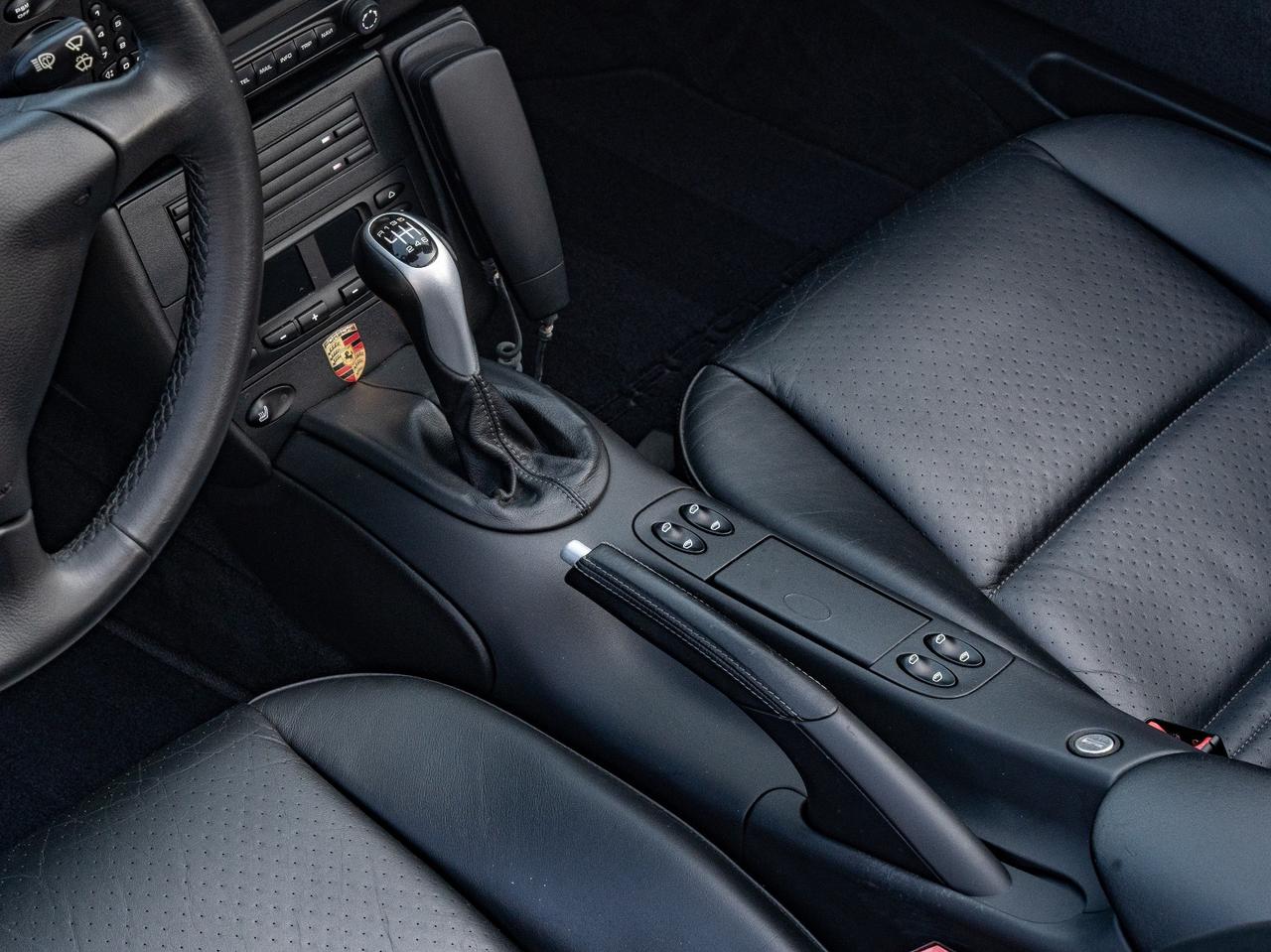 Porsche 911 Carrera cat Cabriolet