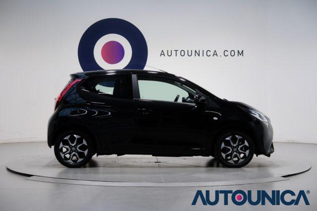 TOYOTA Aygo CONNECT 1.0 VVT-i 72 CV 5 PORTE X-WAVE NEOPATENTAT