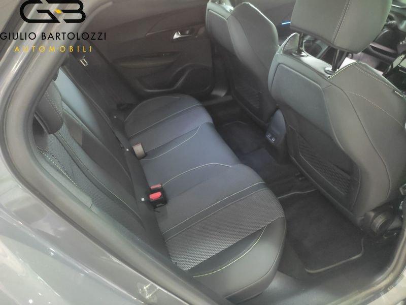 Peugeot 2008 Hybrid 145cv e-DCS6 GT auto