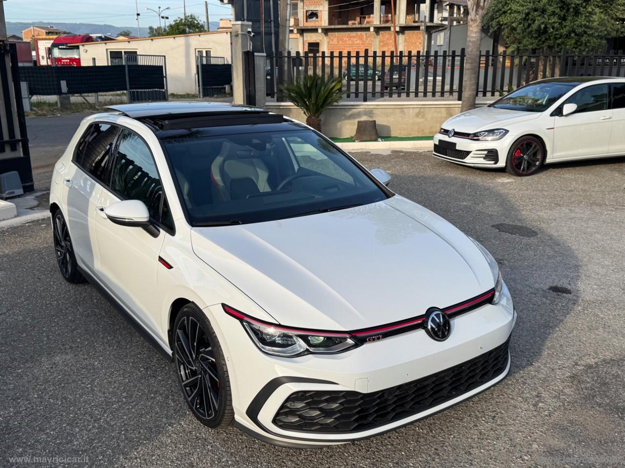 VOLKSWAGEN Golf 2.0 TSI GTI DSG