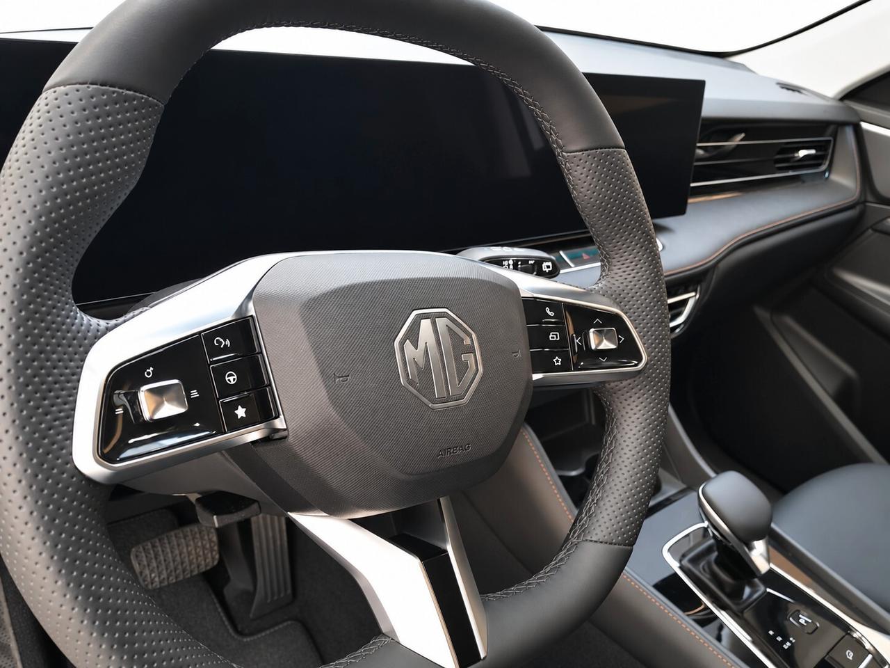 Mg HS 1.5T-GDI AT Luxury