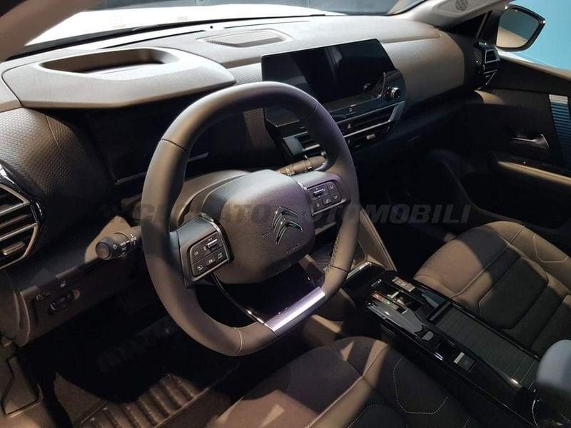 Citroën e-C4 motore elettrico 136 CV Shine