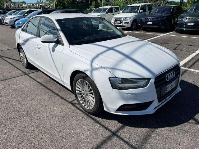 AUDI A4 A4 IV 2012 Berlina 2.0 tdi 143cv multitronic - EM2