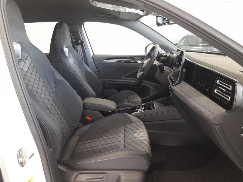Volkswagen Tiguan 1.5 TSI eHybrid 150KW R-Line Plus DSG