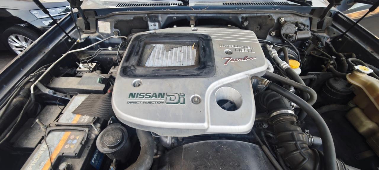 Nissan Patrol 3.0 TD Di 5 porte Luxury Wagon