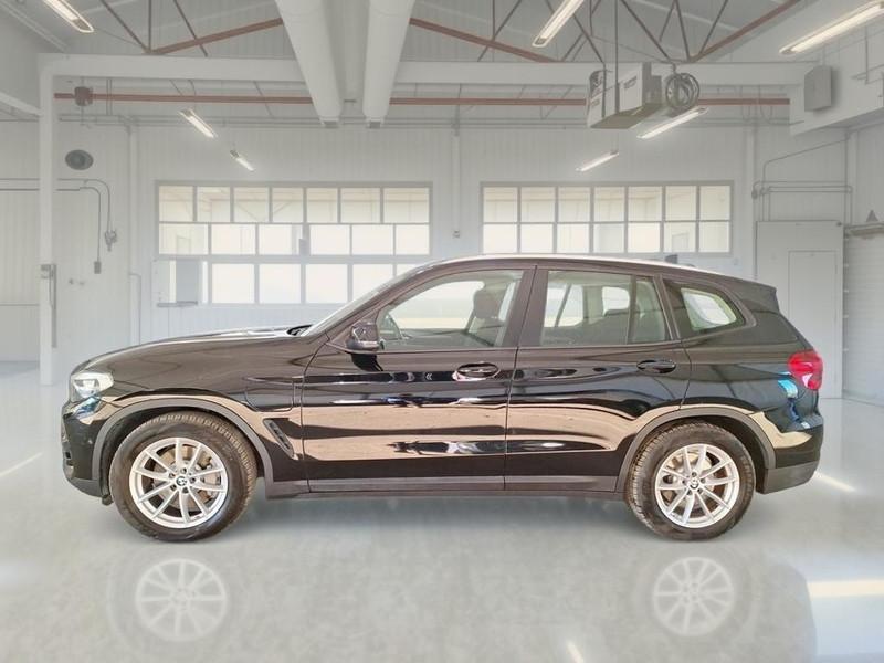 BMW X3 xDrive 30e Business Advantage Autom.