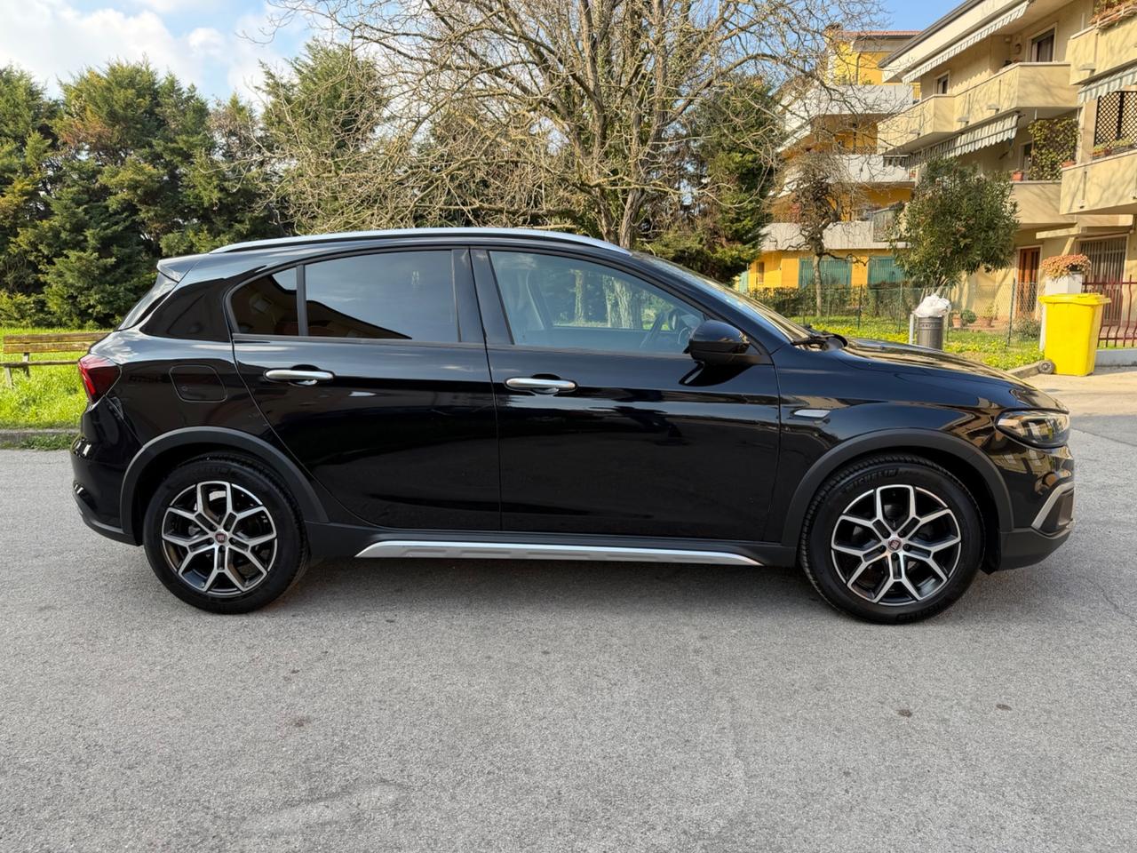 Fiat Tipo 1.6 Mjt S&S 5 porte Cross