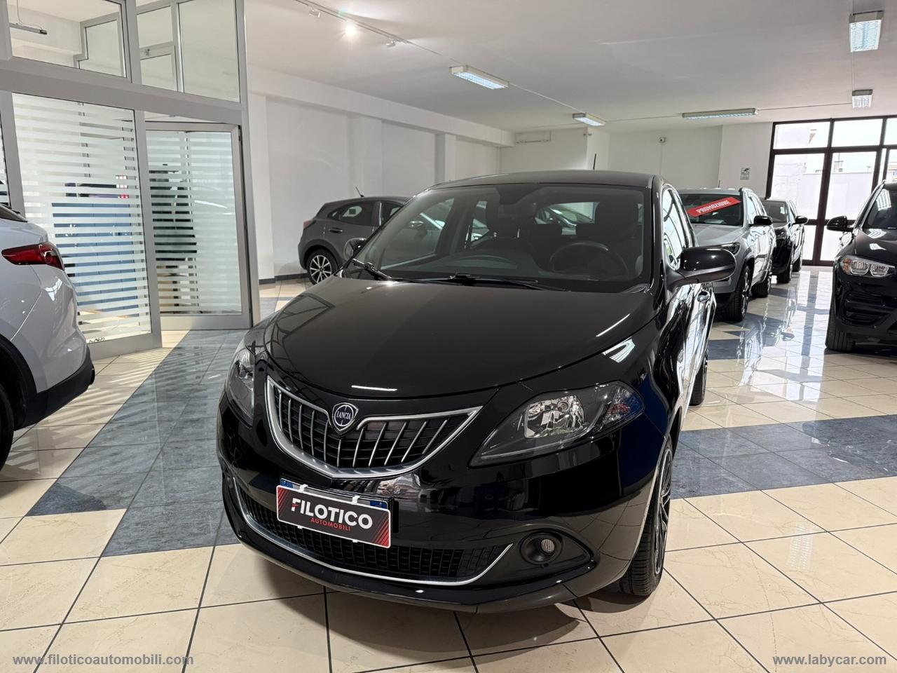 LANCIA Ypsilon 1.0 FireFly 5p.S&S Hybryd Gold CAR PLAY - KIT 5 POSTO - SENSORI DI PARCHEGGIO