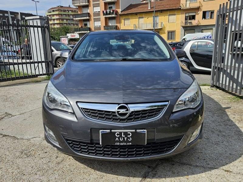 Opel Astra Astra 5p 1.4 turbo Cosmo