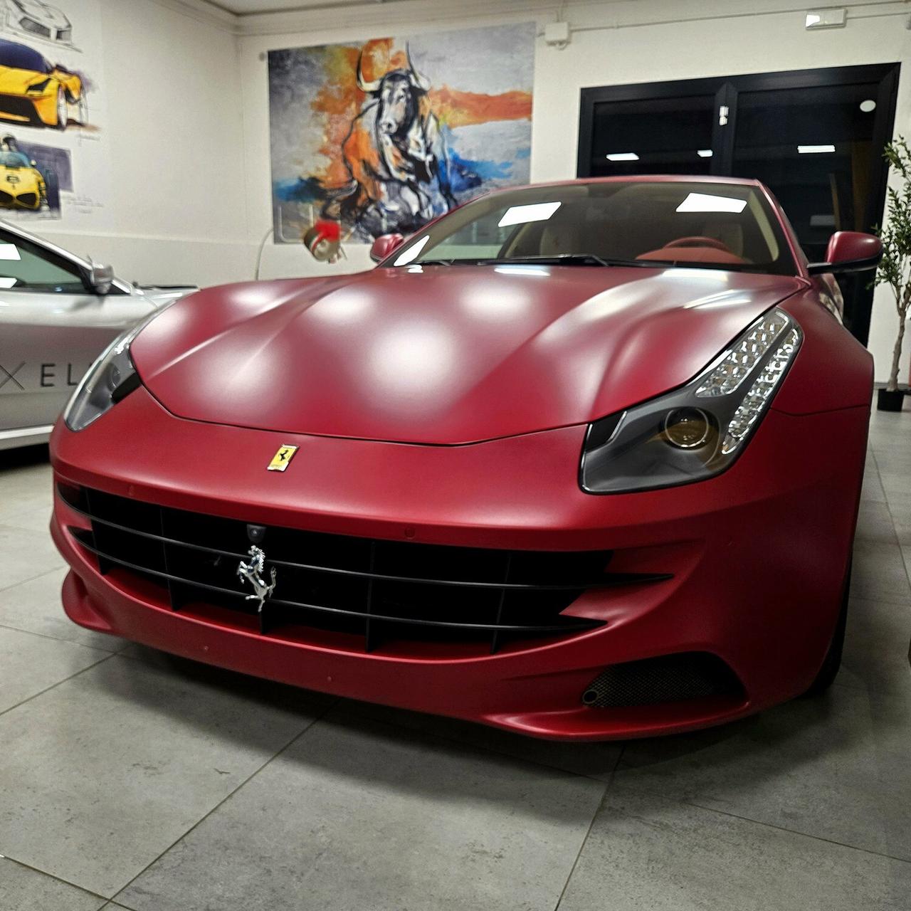 Ferrari FF MATTE RED ORIGINALE FERRARI_TUTTI I SERVICE_LIFT_TOP!!