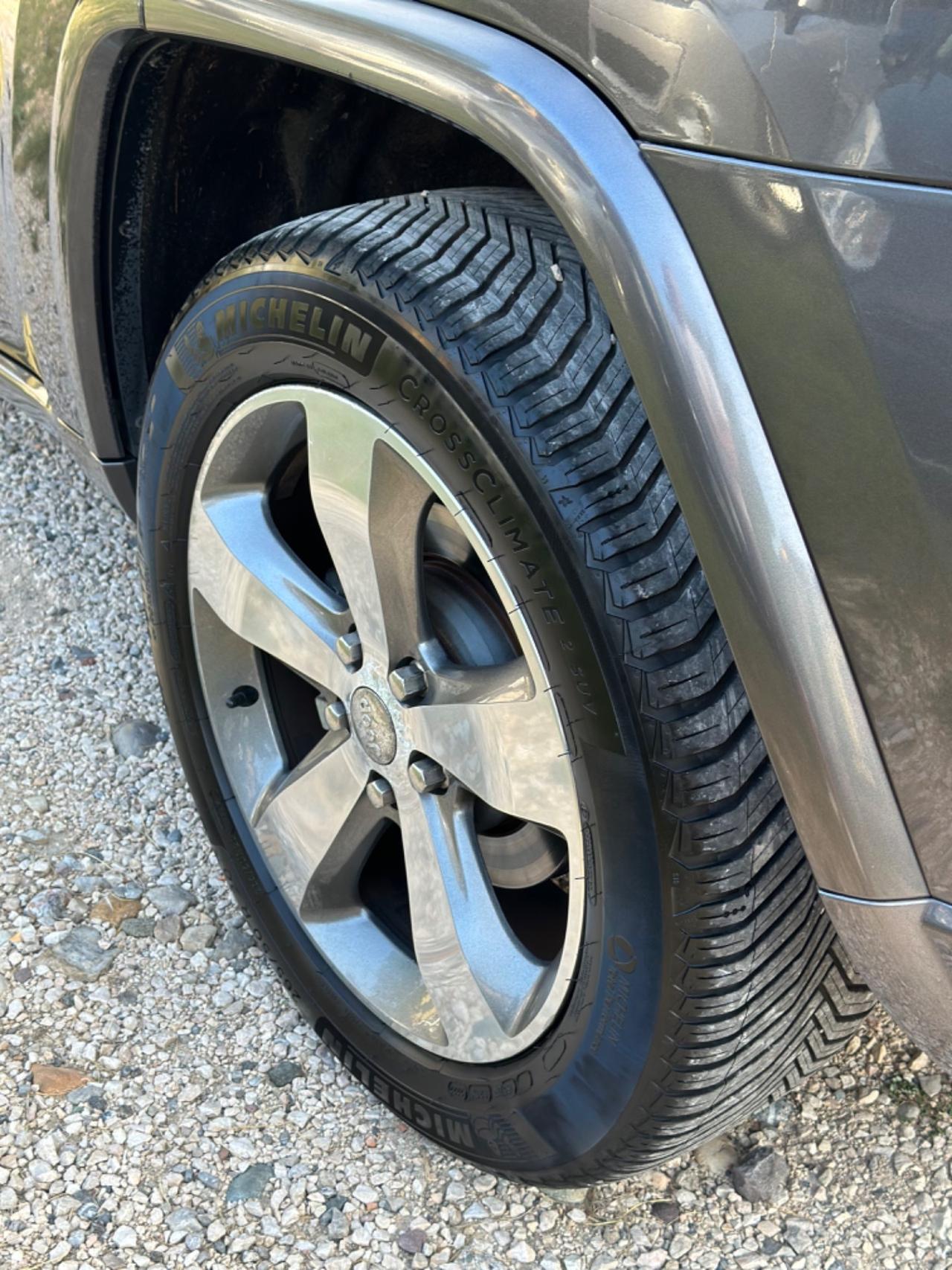 Jeep GRAND CHEROKEE 3.0 V6 CRD 250 CV MTJ OVERLAND