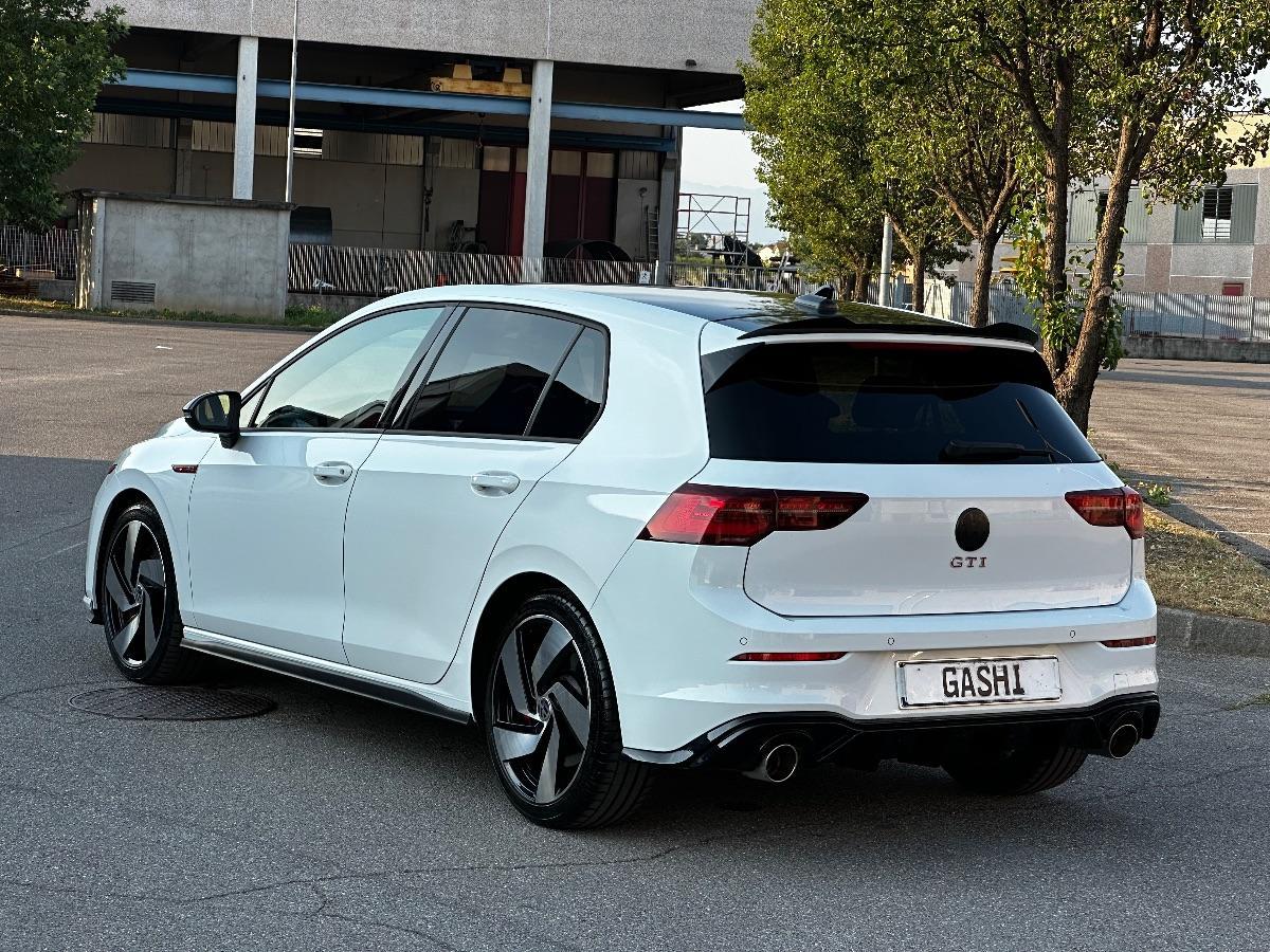 VOLKSWAGEN - Golf - 2.0 TSI GTI DSG SPORT