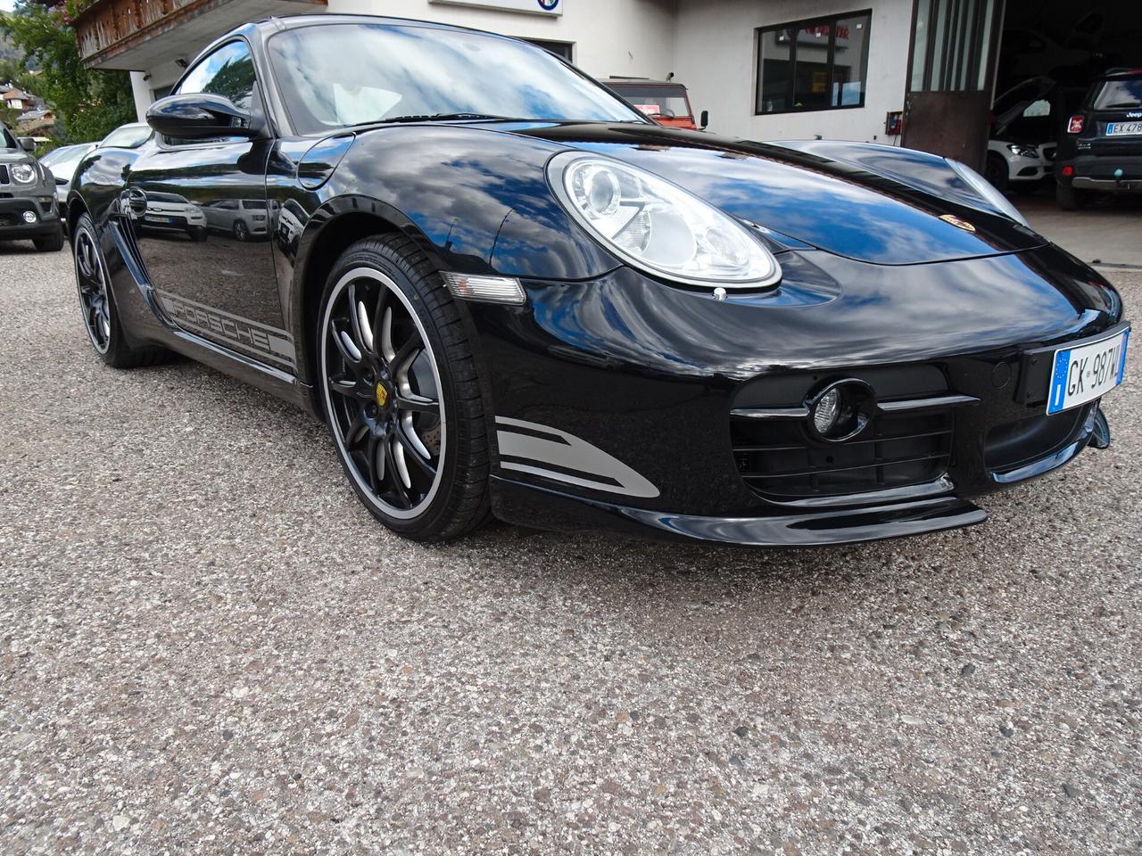 Porsche Cayman 2.7