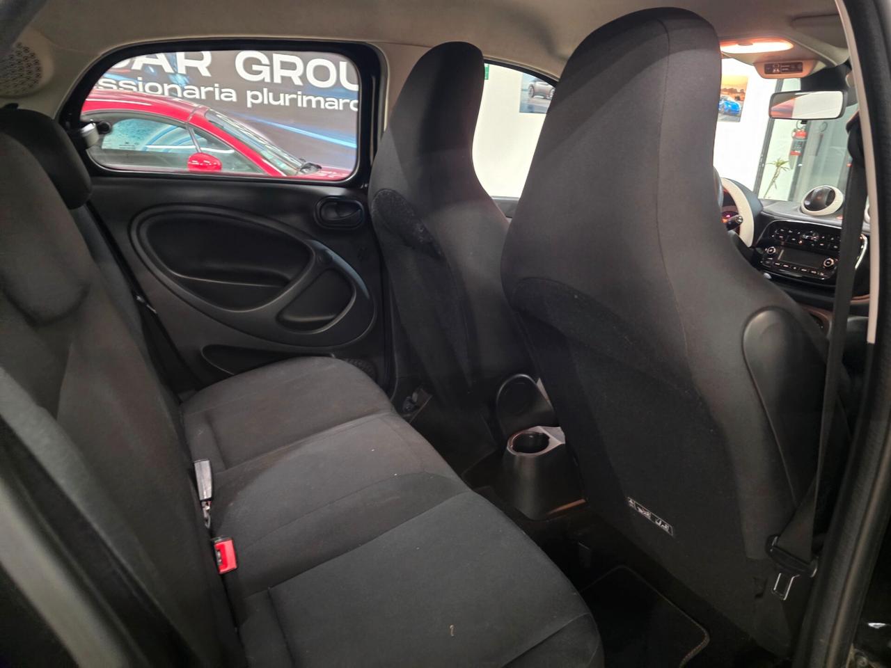 Smart ForFour 70 1.0 Youngster