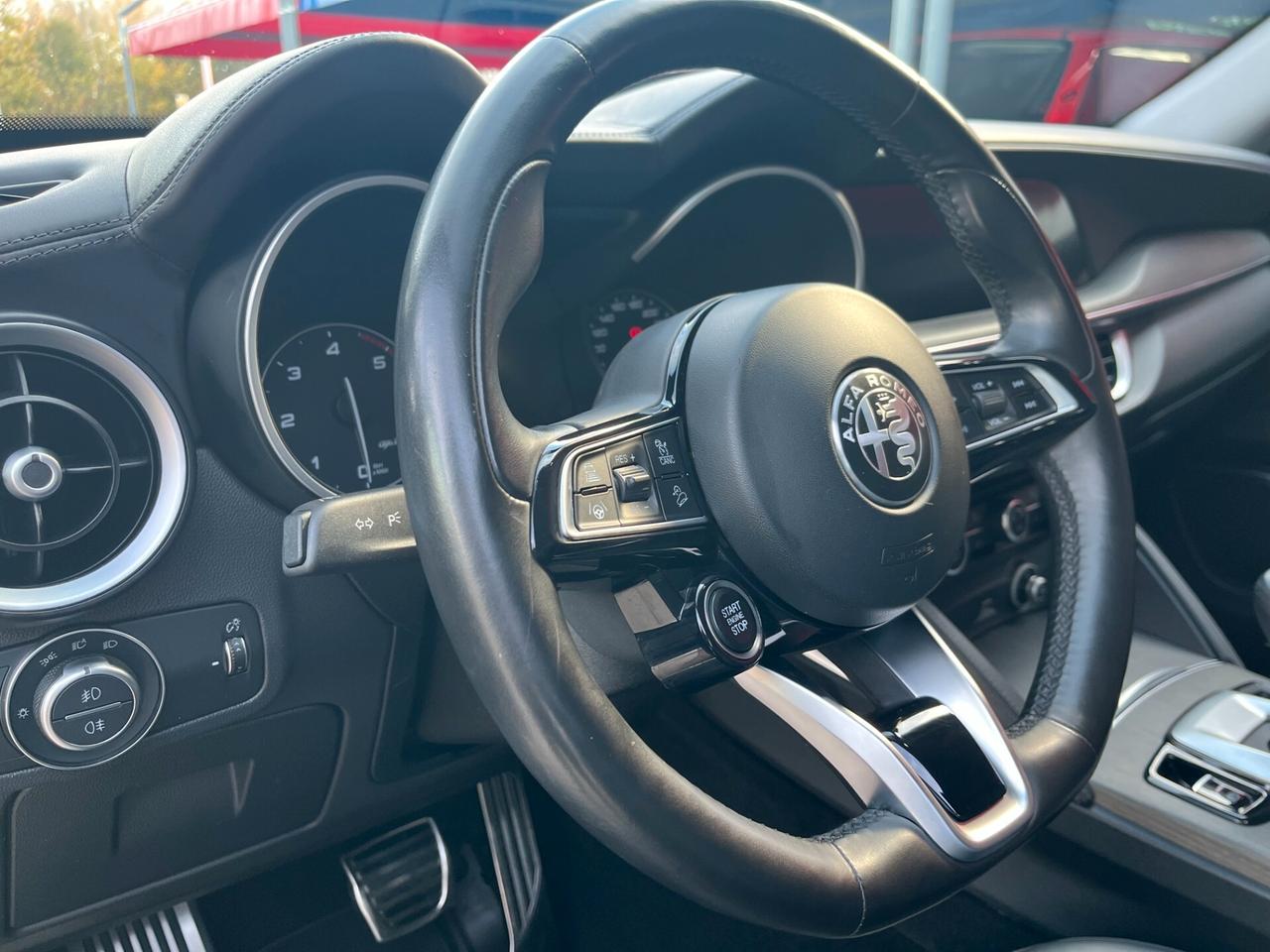 Alfa Romeo Stelvio 2.2 Td 210 cv AT8 Q4 Ti