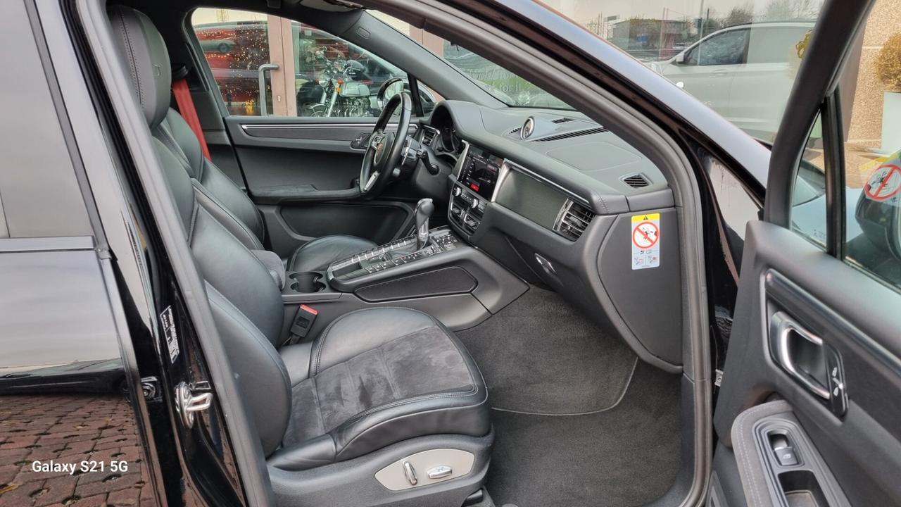 Macan 3.0 GTS 381cv pdk Tetto Pano.Scarichi Sportivi