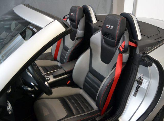 MERCEDES-BENZ SLC 200 Premium Amg RedArt Edition " Km 26.000 "