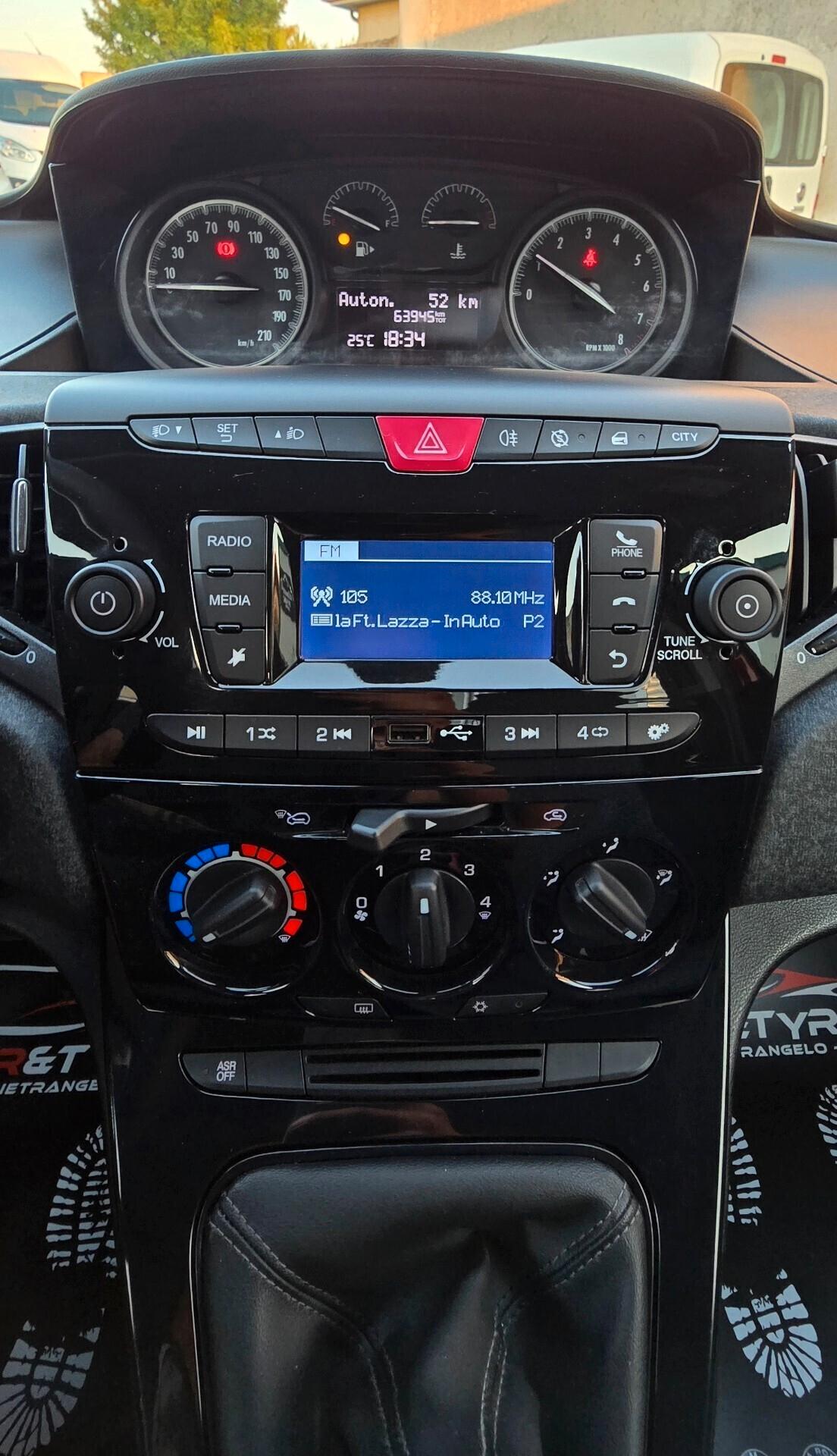 Lancia Ypsilon 1.2 69 CV 5 porte S&S Platinum