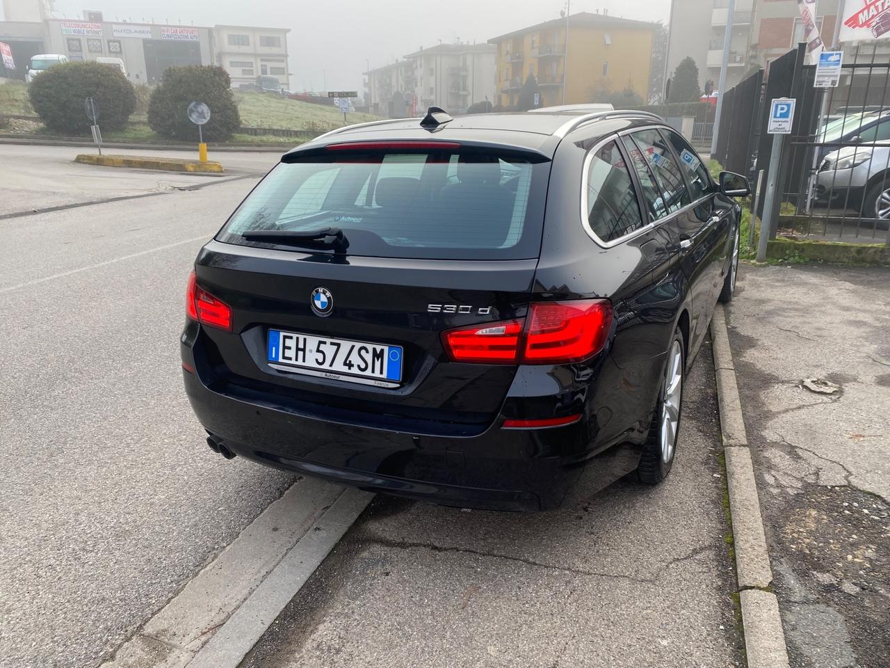 Bmw 530 530d xDrive 258CV Touring Eletta