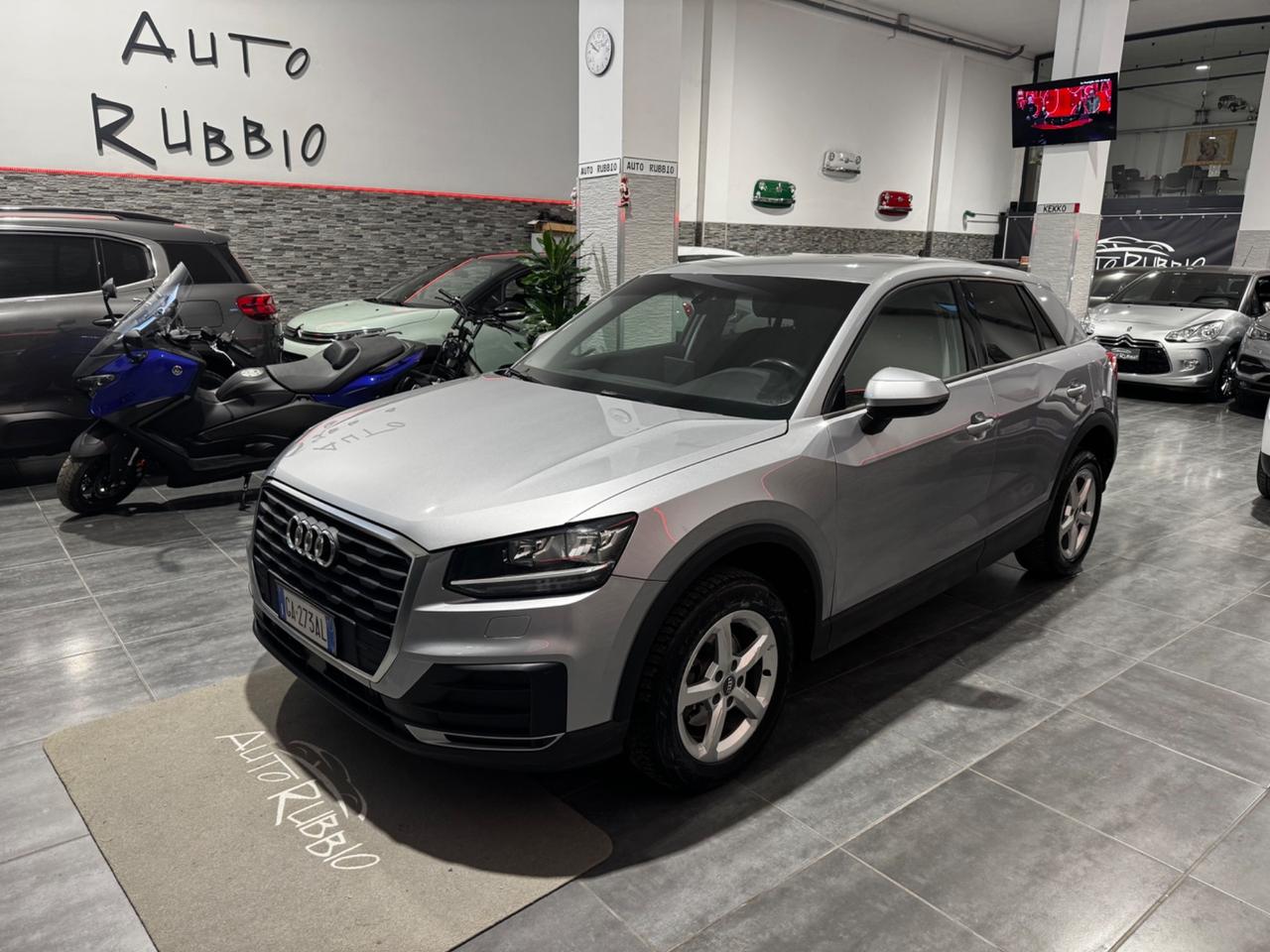 Audi Q2 30 TDI Business