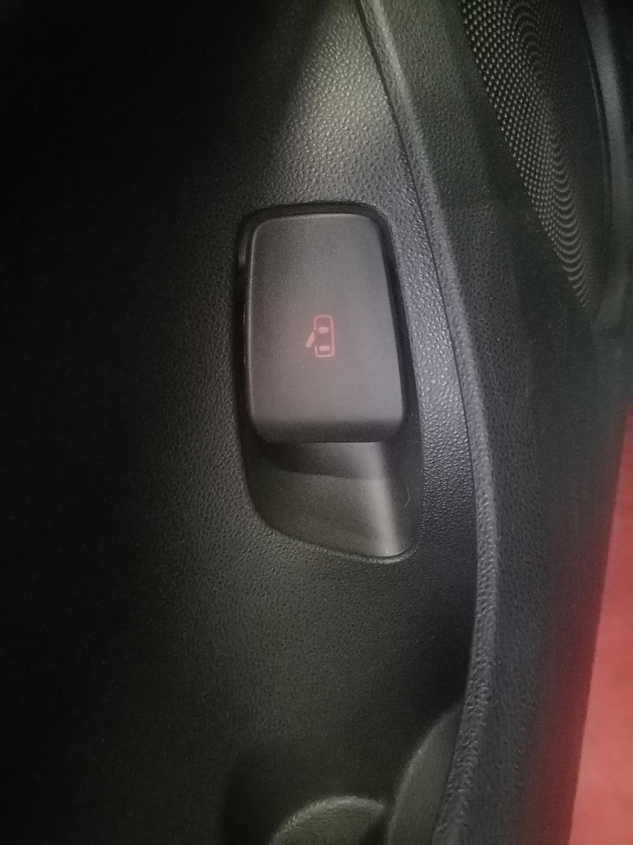 Fiat 500 500e Berlina 42 kWh La Prima