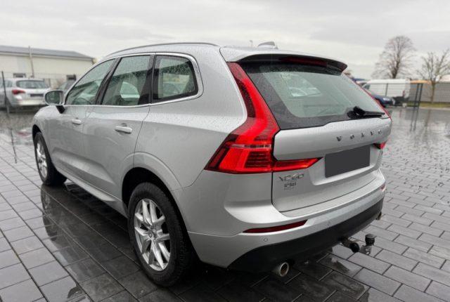 VOLVO XC60 B4 (d) AWD Geartronic Momentum Pro