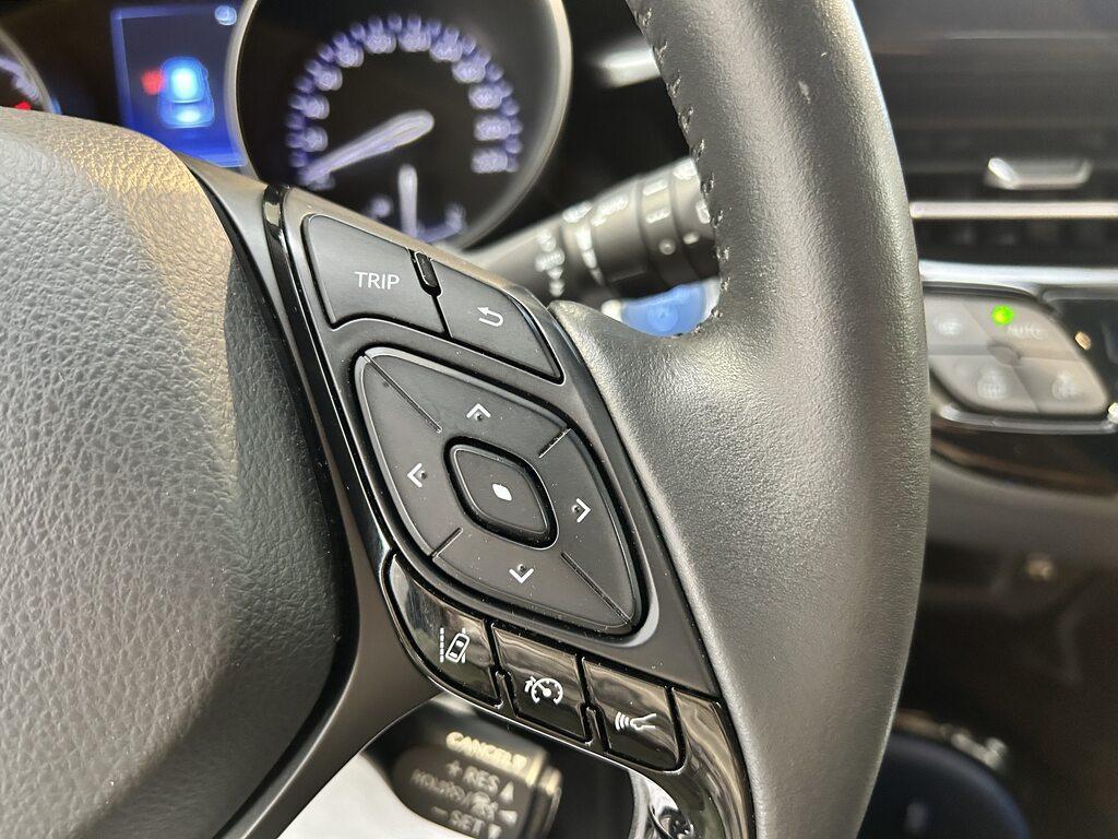 Toyota C-HR 2.0 Hybrid More Business E-CVT