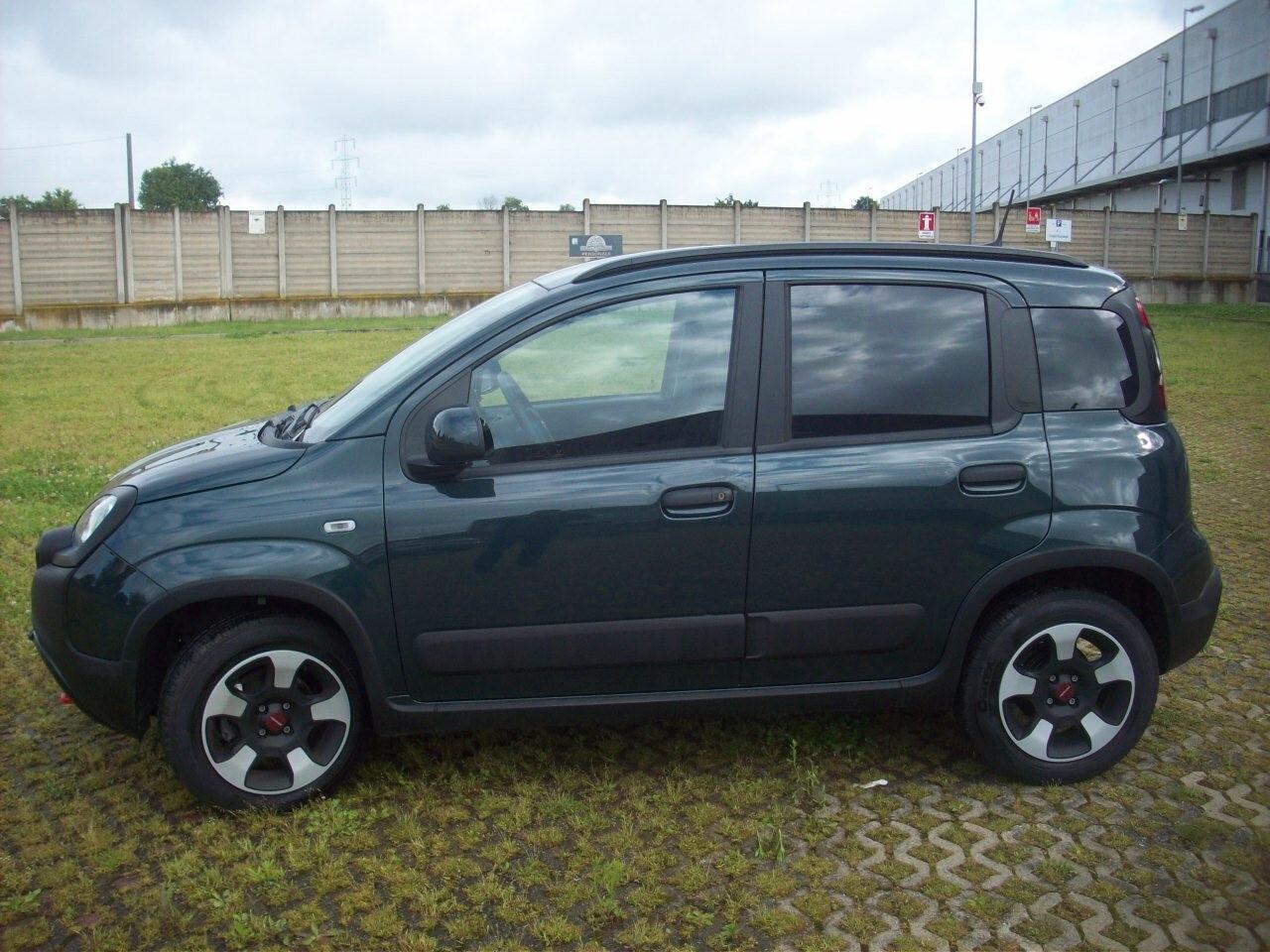 Fiat Panda Cross 1.0 FireFly S&S Hybrid