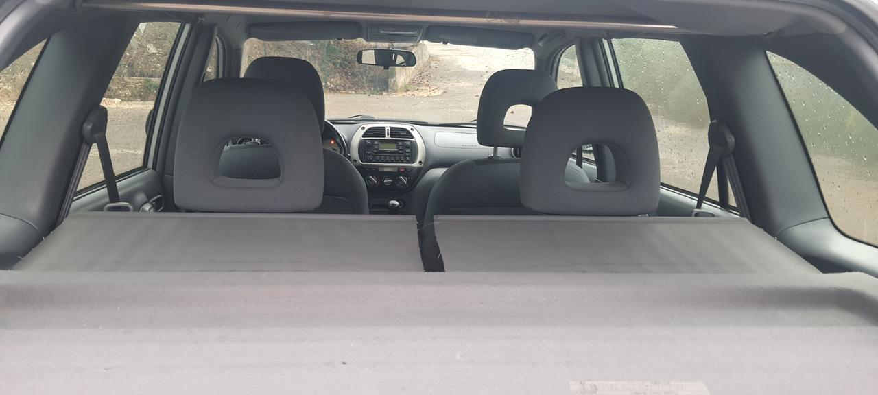Toyota RAV 4 RAV4 2.0 Tdi D-4D 5 P. PERFETTA