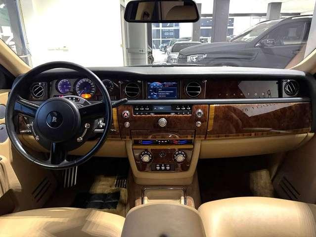 Rolls-Royce Phantom 6.7