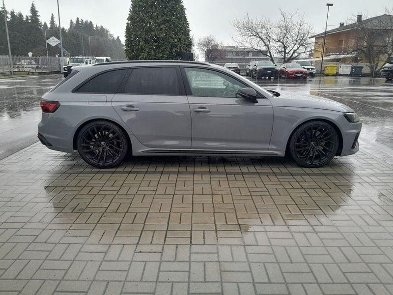 Audi RS4 RS4 2.9 TFSI tiptronc quattro Avant
