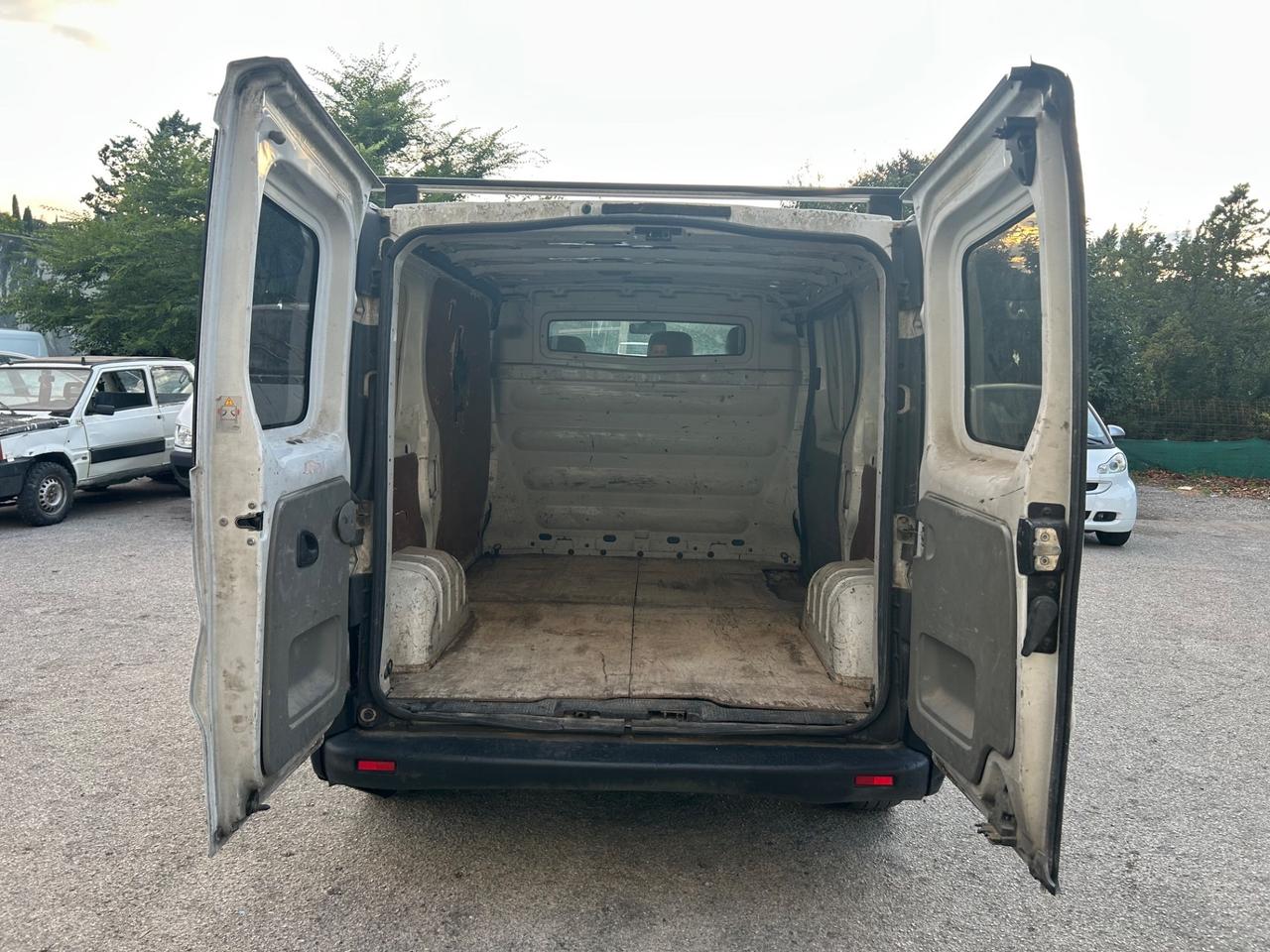 Opel Vivaro 27 1.9 DTI PC-TN Furgone