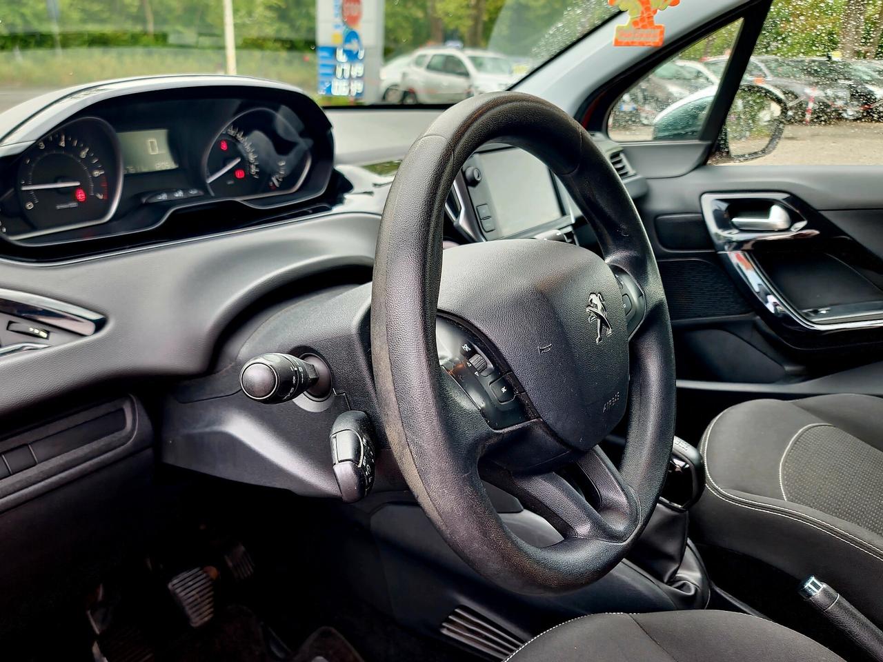 Peugeot 208 PureTech 68 5 porte Active 2017-E6B Manuale NEO