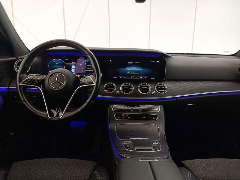 Mercedes-Benz Classe E - W213 Berlina E 220 d Business Sport auto